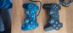 2 playstation 2 controllers, Spelcomputers en Games, Spelcomputers | Sony PlayStation 2, Ophalen, Zo goed als nieuw, Zwart, Met 2 controllers