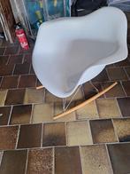 Schommelstoel. Design, Huis en Inrichting, Stoelen, Gebruikt, Wit, Japondi, Eén