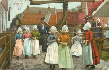 (388-234-045) Volendam beschikbaar voor biedingen