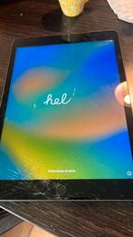 IPad 8th generation iOS 18.5 (scherm defect), Computers en Software, Apple iPads, 10 inch, 32 GB, Apple iPad, Ophalen of Verzenden