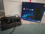 Playstation 4, Spelcomputers en Games, Spelcomputers | Sony PlayStation 4, Ophalen, Zo goed als nieuw, Met 2 controllers, Pro