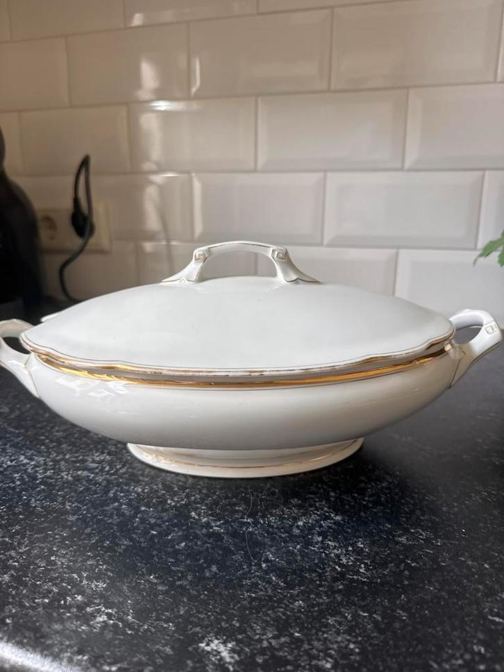 Vintage Soepterrine met Gouden Rand, Antiek en Kunst, Antiek | Schalen, Ophalen of Verzenden