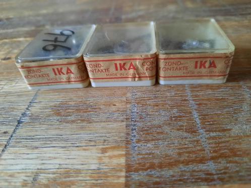N.O.S 3 x oldtimer IKA contactpunten, Fietsen en Brommers, Brommeronderdelen | Oldtimers, Nieuw, Overige merken, Overige typen