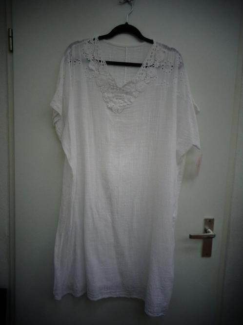 Nieuwe witte jurk met korte mouw, New Collection, maat 46, Kleding | Dames, Jurken, Nieuw, Maat 46/48 (XL) of groter, Wit, Knielengte