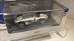 Mercedes benz w196 1954 jaun manuel fangio atlas 1.43, Hobby en Vrije tijd, Modelauto's | 1:43, Overige merken, Auto, Ophalen of Verzenden