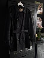 Stijlvolle zwarte Burberry trenchcoat - Maat L, Ophalen, Zo goed als nieuw, Maat 52/54 (L), Zwart