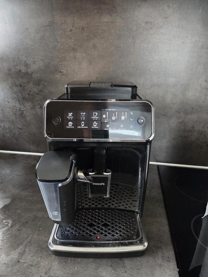 Philips LatteGo Volautomatische Espressomachine, Witgoed en Apparatuur, Koffiezetapparaten, Gebruikt, Koffiebonen, Espresso apparaat