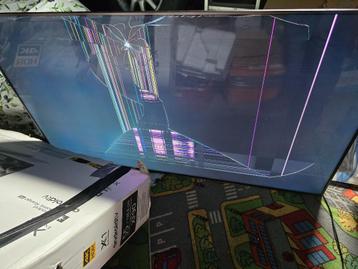 Sony smart tv 4K defect  beschikbaar voor biedingen