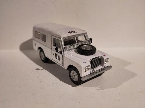 Hongwell Cararama Land Rover Series 3 109 Softtop UN, Hobby en Vrije tijd, Modelauto's | 1:43, Zo goed als nieuw, Ophalen of Verzenden