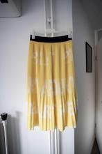 Gele midi rok met witte tekst maat M, Maat 38/40 (M), Verzenden, Geel, Merkloos