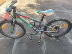 Cube mountainbike, Fietsen en Brommers, Fietsen | Kinderfietsjes, Ophalen, Zo goed als nieuw, 20 inch of meer, Cube