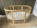 Stokke Sleepi V2 complete (Mini + Bed) + Accessories, Kinderen en Baby's, Babywiegjes en Ledikanten, Ophalen, Gebruikt, Ledikant