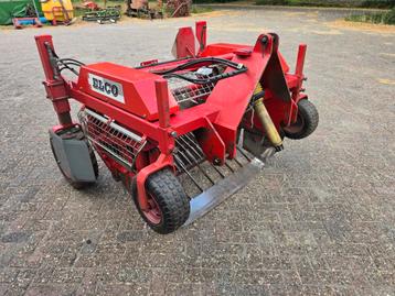 Schudlichter grondbak palletdrager internationaal 644  beschikbaar voor biedingen