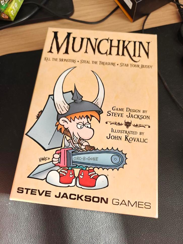 Munchkin Basisspel + 3 Uitbreidingen - Engelstalig, Hobby en Vrije tijd, Gezelschapsspellen | Bordspellen, Gebruikt, Drie of vier spelers