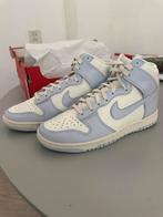 Nike Dunk High Football Grey Pale Ivory - EUR 38, Nieuw, Ophalen of Verzenden, Sneakers of Gympen, Grijs