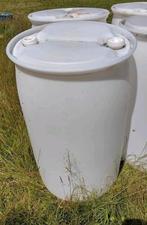 Meerdere nette kunststof watertonnen - 200 ltr, Tuin en Terras, Regentonnen, 150 liter of meer, Ophalen, Zo goed als nieuw, Kunststof