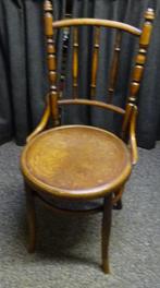 Hele mooie oude houten stoel, ongeveer 100 jaar oud, Antiek en Kunst, Antiek | Meubels | Stoelen en Banken, Ophalen