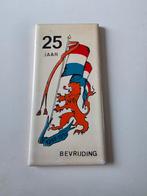 Herdenkingstegel 25 Jaar Bevrijding Nederland 1945-1970, Ophalen of Verzenden
