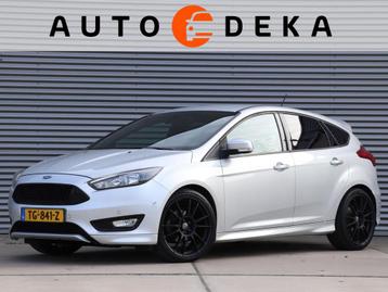 Ford Focus 1.0 EcoBoost ST-Line *Navigatie*Parkeersens.*Trek beschikbaar voor biedingen