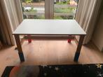Tafeltje met 2 stoelen, Kinderen en Baby's, Kinderkamer | Tafels en Stoelen, Ophalen, Gebruikt, Tafel(s) en Stoel(en)