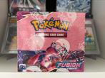 Pokemon Fusion Strike Booster Box, Hobby en Vrije tijd, Verzamelkaartspellen | Pokémon, Ophalen of Verzenden, Nieuw, Boosterbox
