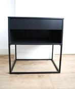 IKEA Zwarte bijzettafel, 60x39 cm, Ophalen, Overige materialen, 55 tot 75 cm, Zo goed als nieuw