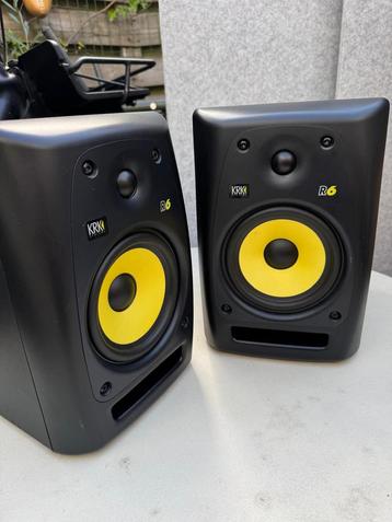 KRK R6 passieve studiomonitors beschikbaar voor biedingen