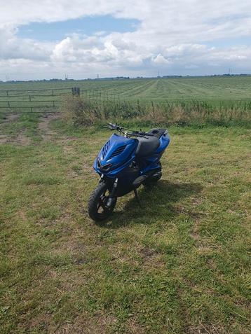 Yamaha aerox 70cc  beschikbaar voor biedingen