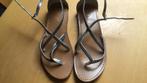 Golden Sun grijs zilveren sandalen maat 39, Zo goed als nieuw, Grijs, Sandalen of Muiltjes, Ophalen of Verzenden