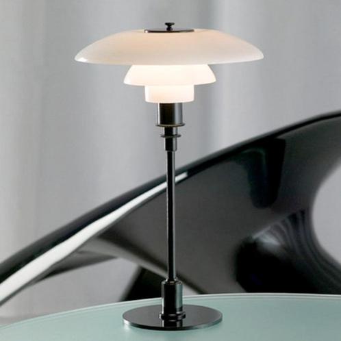 Louis Poulsen showmodellen | 40% korting | OP=OP, Huis en Inrichting, Lampen | Tafellampen, Nieuw, Minder dan 50 cm, Glas, Kunststof