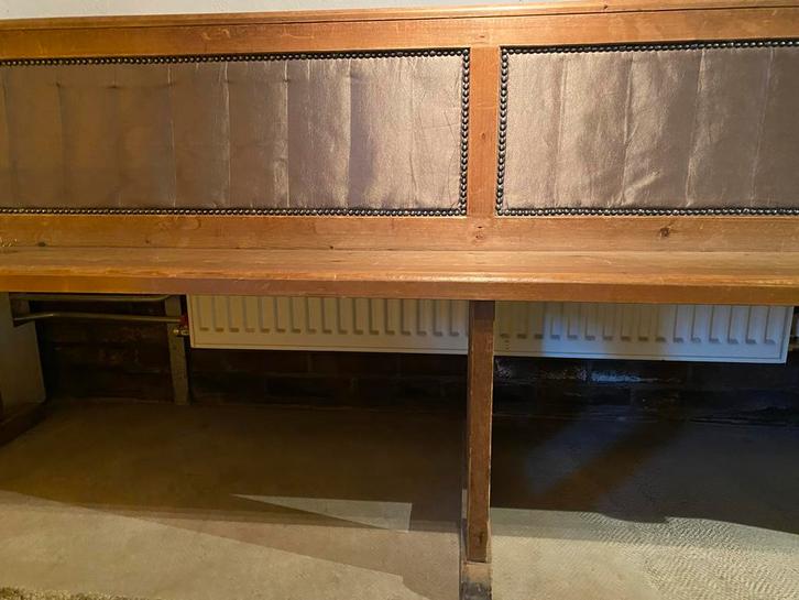 Authentieke Kerkbank met Bekleding, Antiek en Kunst, Antiek | Meubels | Stoelen en Banken, Ophalen of Verzenden