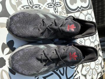 Adidas sportschoenen  beschikbaar voor biedingen