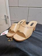 Slippers, Kinderen en Baby's, Ophalen of Verzenden, Zo goed als nieuw