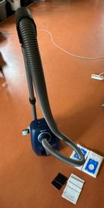 Philips FC 9302 Stofzuiger 1250w, Ophalen, Gebruikt, Stofzuiger, Reservoir