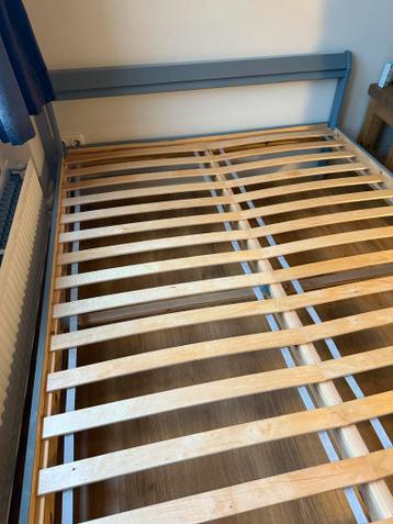 IKEA Bedframe 140x200 cm - Ophalen voor 1 Januari - afbeelding 5
