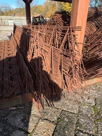 Supportliggers - tralieliggers 150mm beschikbaar voor biedingen