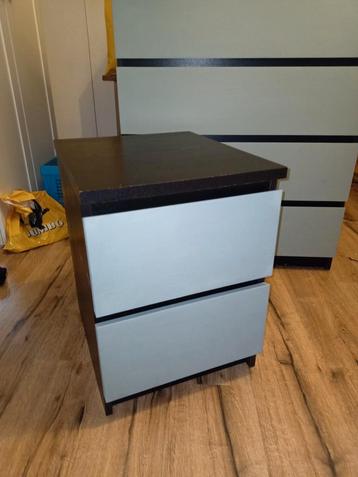 Ikea malm nachtkastjes beschikbaar voor biedingen