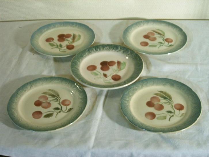 5 antieke barbotine bordjes van K&G St. Clément., Antiek en Kunst, Antiek | Keramiek en Aardewerk, Ophalen of Verzenden