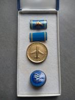 DDR Medaille/ Baton 30 jr. trouwe dienst Piloot Luchtvaart, Verzenden, Zo goed als nieuw, Patch, Badge of Embleem