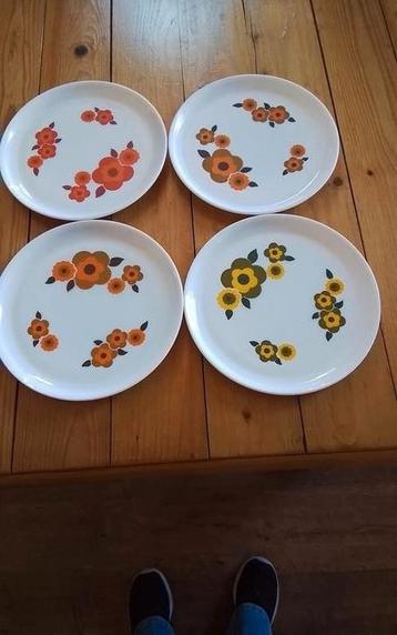 💐4 ONTBIJT BORDEN VAN ARCOPAL LOTUS ZELDZAAM  beschikbaar voor biedingen