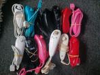 Nintendo Wii Nunchucks - Roze, Zwart, Wit - €2,50 p/s, Spelcomputers en Games, Games | Nintendo Wii, Gebruikt, Overige genres
