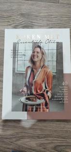 Koken met Essentiële Oliën - Vegan Kookboek, Tessa Moorman, Gezond koken, Ophalen of Verzenden, Overige gebieden
