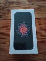 Hagelnieuwe iPhone SE 2017 telefoon te koop, Telecommunicatie, Mobiele telefoons | Apple iPhone, Nieuw, 32 GB, Grijs, Zonder abonnement
