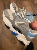 Dior Sneakers - Maat Onbekend, Kleding | Dames, Ophalen of Verzenden, Gedragen, Grijs, Sneakers of Gympen