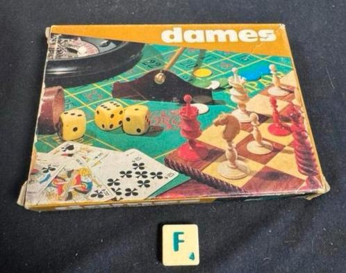 Dames. Gezelschapspel. €4,99, Hobby en Vrije tijd, Gezelschapsspellen | Bordspellen, Zo goed als nieuw, Ophalen of Verzenden