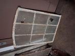 2 Gietijzeren stalramen, Doe-het-zelf en Verbouw, Glas en Ramen, Ophalen of Verzenden, Zo goed als nieuw, Minder dan 80 cm, 80 tot 120 cm