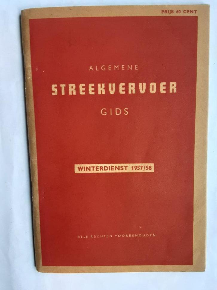 NED. SPOORWEGEN AUTOBUSDIENST STREEKVERVOER  WINTER 1957/58, Verzamelen, Spoorwegen en Tramwegen, Gebruikt, Bus of Metro, Boek of Tijdschrift