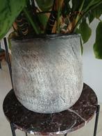 Robuuste bloempot 26 cm hoog, 25 cm doorsnede, 25 tot 40 cm, Rond, Binnen, Ophalen of Verzenden