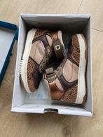 Blue box hoge bruine panter sneakers maat 27, Schoentjes, Jongetje of Meisje, Blue box, Ophalen of Verzenden