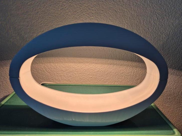 Mooie stijlvolle Philips Berio design retro tafellamp, Antiek en Kunst, Kunst | Designobjecten, Ophalen of Verzenden